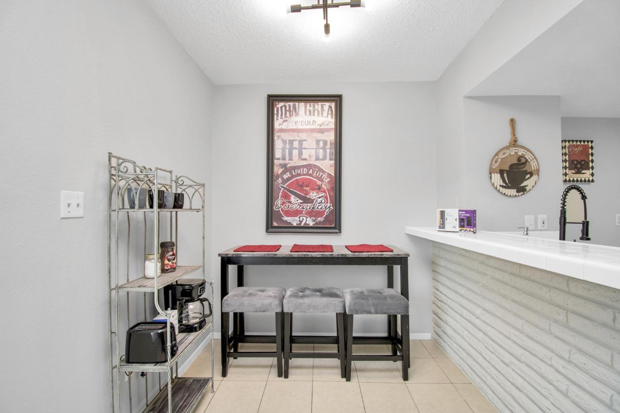 Unique Heights 1Br Apt Sleeps 4 Leilighet Houston Eksteriør bilde